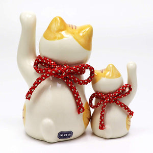 From Japan Beckoning Waving Lucky Cat for Good Luck Maneki Neko 7616