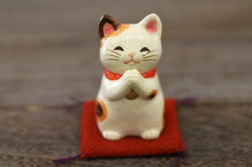 From Japan Beckoning Waving Lucky Cat Maneki Neko for Happiness