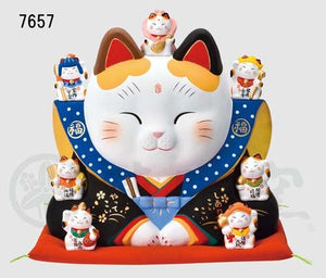 From Japan Large Waving Beckoning Lucy Cat for Good Luck Maneki Neko 7657