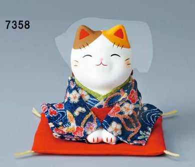 From Japan Beckoning Waving Lucky Cat for Happiness Maneki Neko 7358