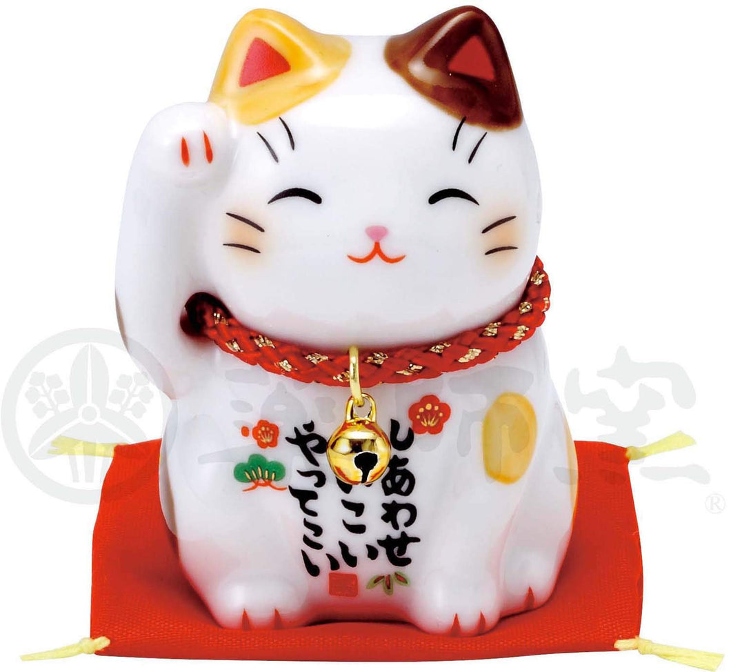 From Japan Beckoning Waving Lucky Cat Maneki Neko for Happiness 7532
